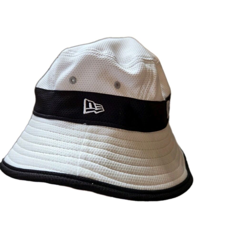 New Era Las Angeles Raiders Bucket Hat White Black NFL One Size Performance GUC - Picture 2 of 8